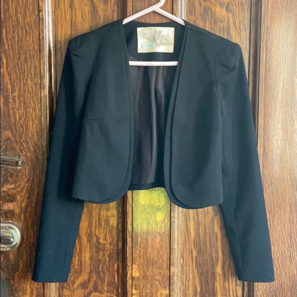 Kimchi blue cropped blazer